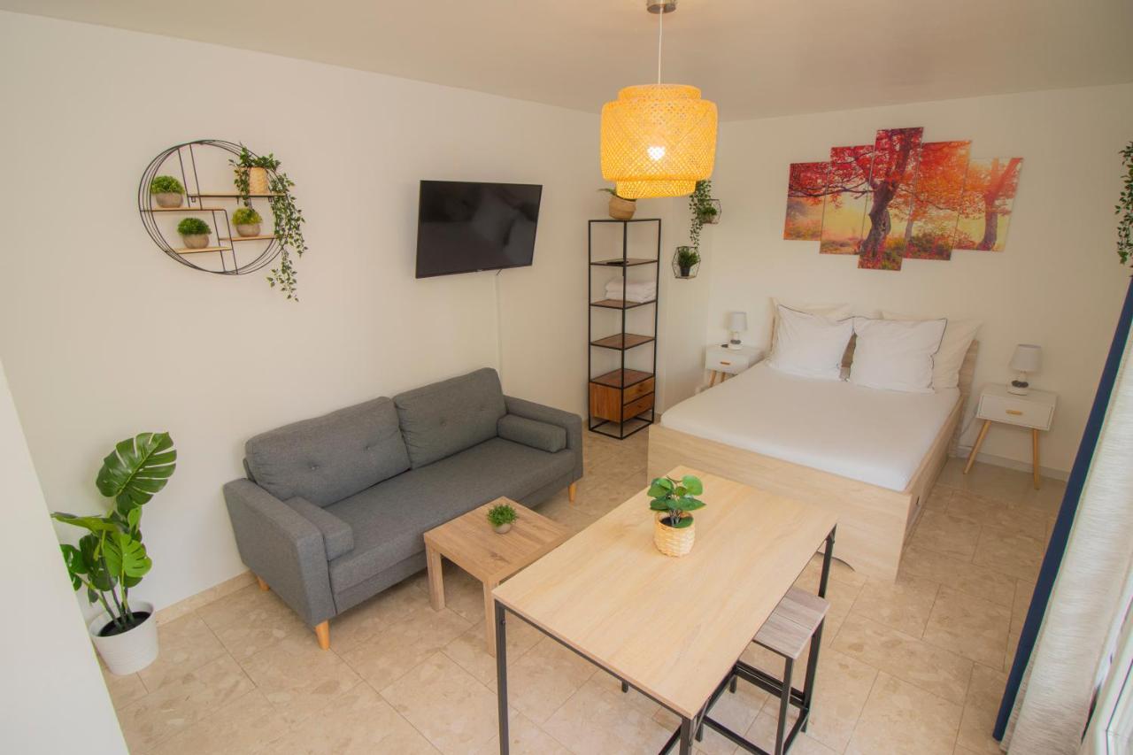 L'Estival Room Logement En Colocation Le Plessis-Robinson Exteriör bild
