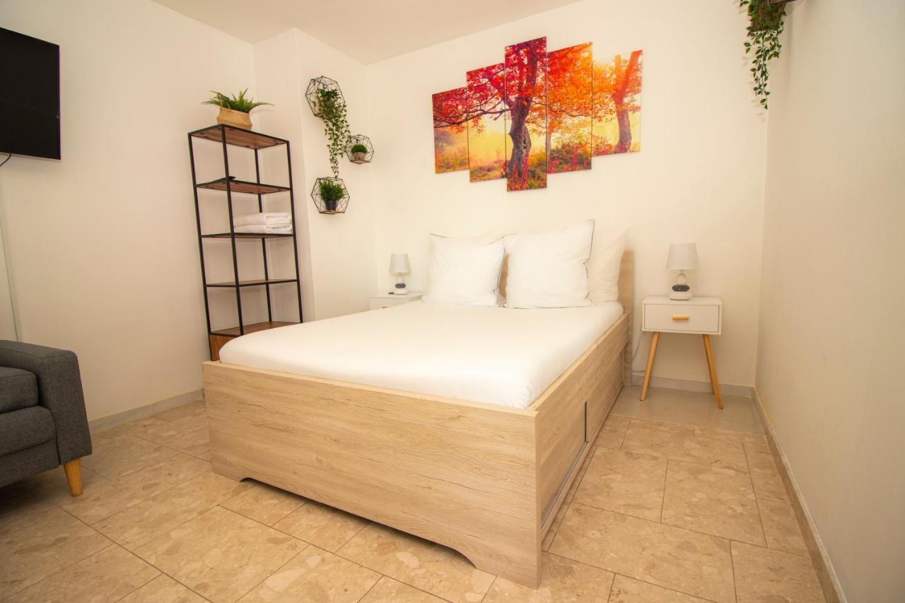 L'Estival Room Logement En Colocation Le Plessis-Robinson Exteriör bild